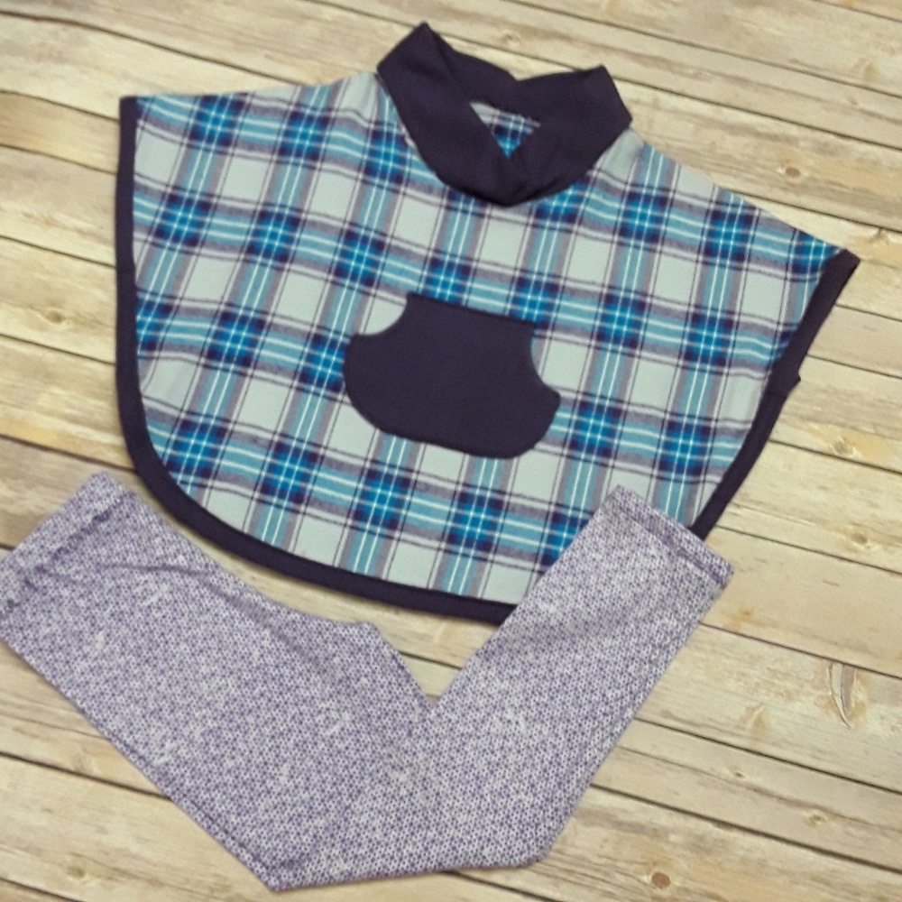 NWOT Kid's Car Seat Poncho sz. 2, 4, 6 - Picture 2 of 5